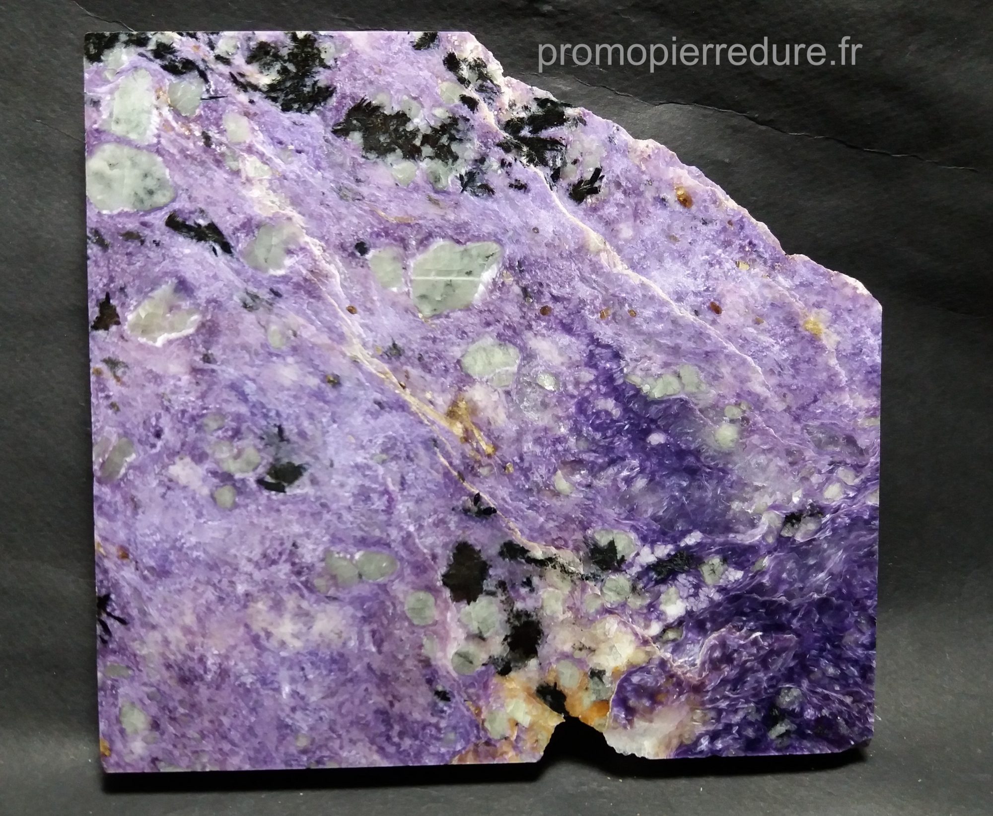 Charoïte