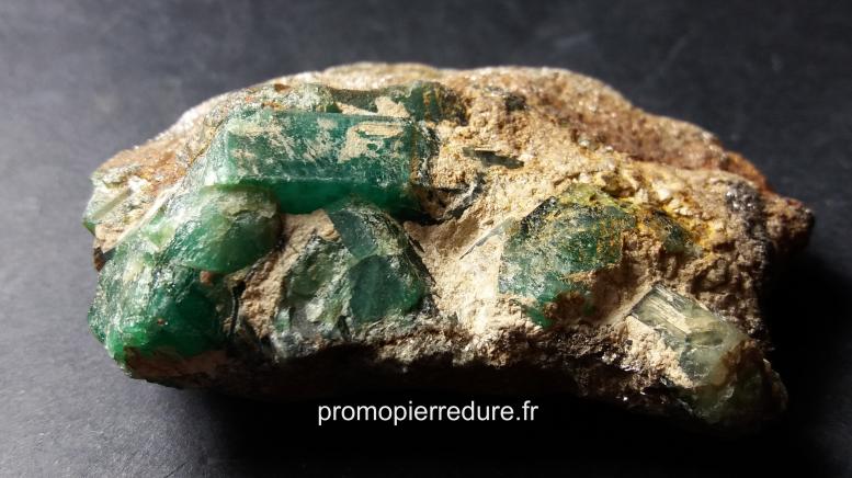 Emeraude – Le Comptoir des Pierres Dures